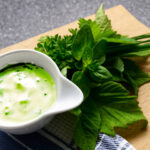 Sauce verte au yaourt